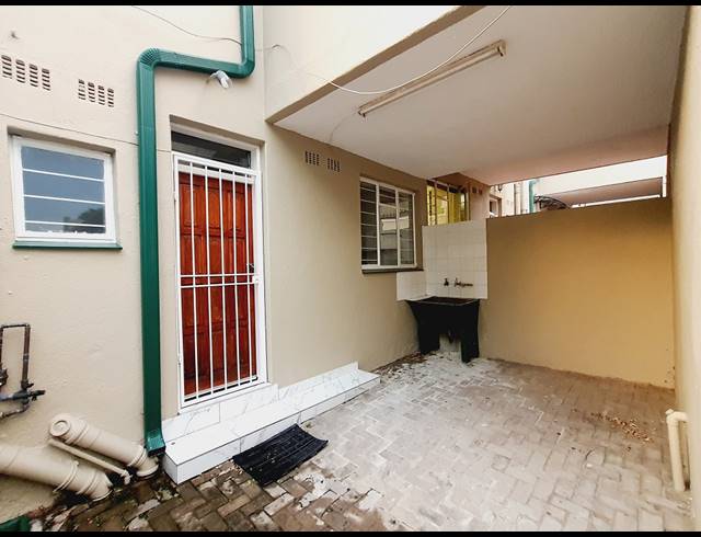 3 BEDROOM TOWNHOUSE SOLD IN HALFWAY GARDENS